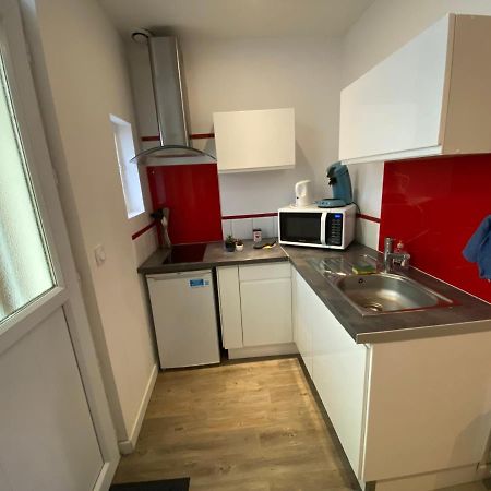 Les Coquelicots Wifi Apartment Troyes Luaran gambar